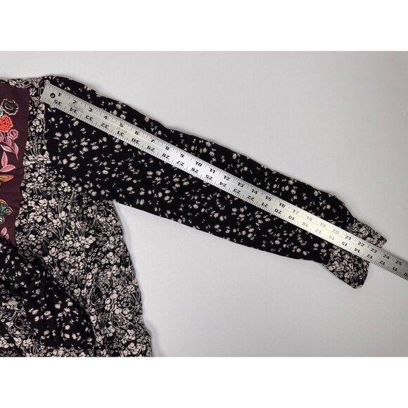 Anthropologie Blouse Medium Black Ivory Floral Embroidered Rayon Western Boho - Picture 9 of 13